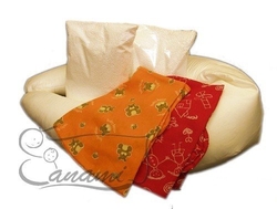 ŠaNaMi - Kojící polštář s dutým vláknem - Comfort - Luxusní mikroplyš